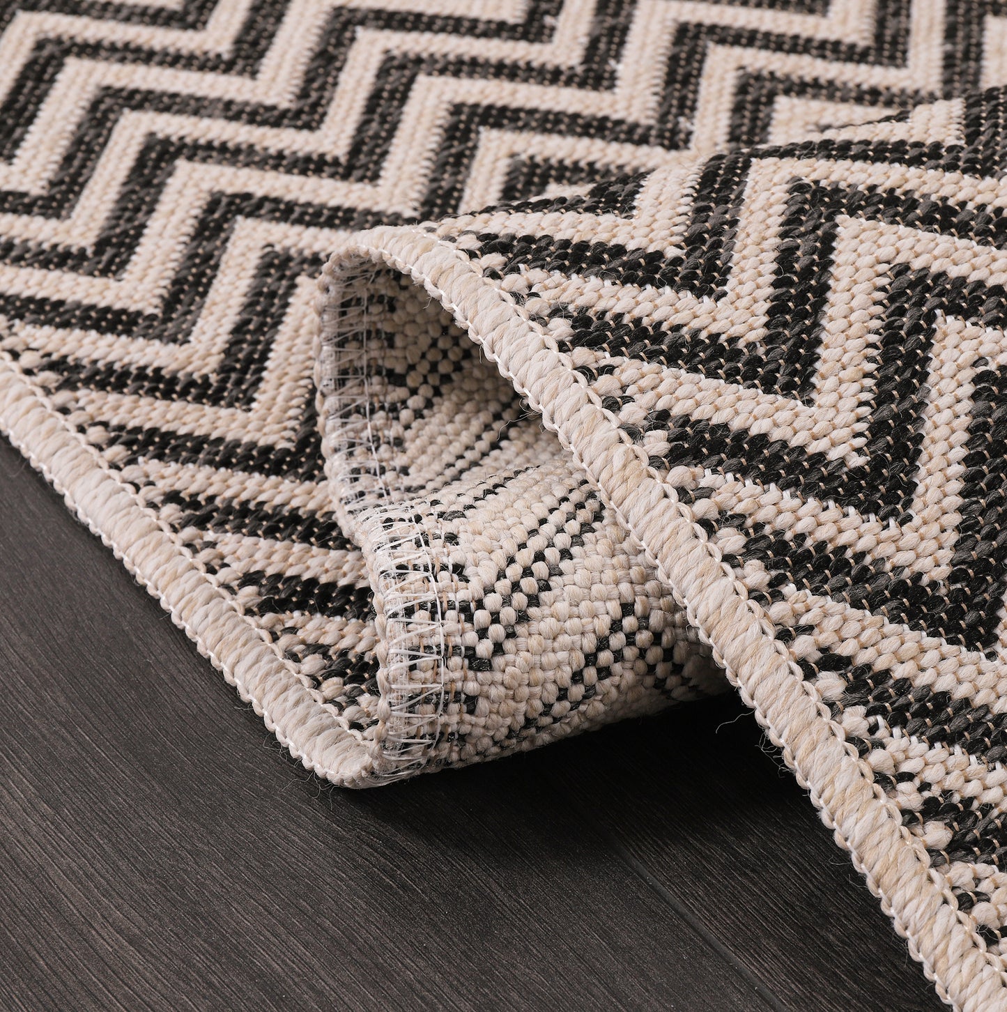Ljuva Home Nordic Breeze Outdoor Polypropylene Rug Jord Collection 1004 - Turkish Crafted, Perfect for Swedish Homes