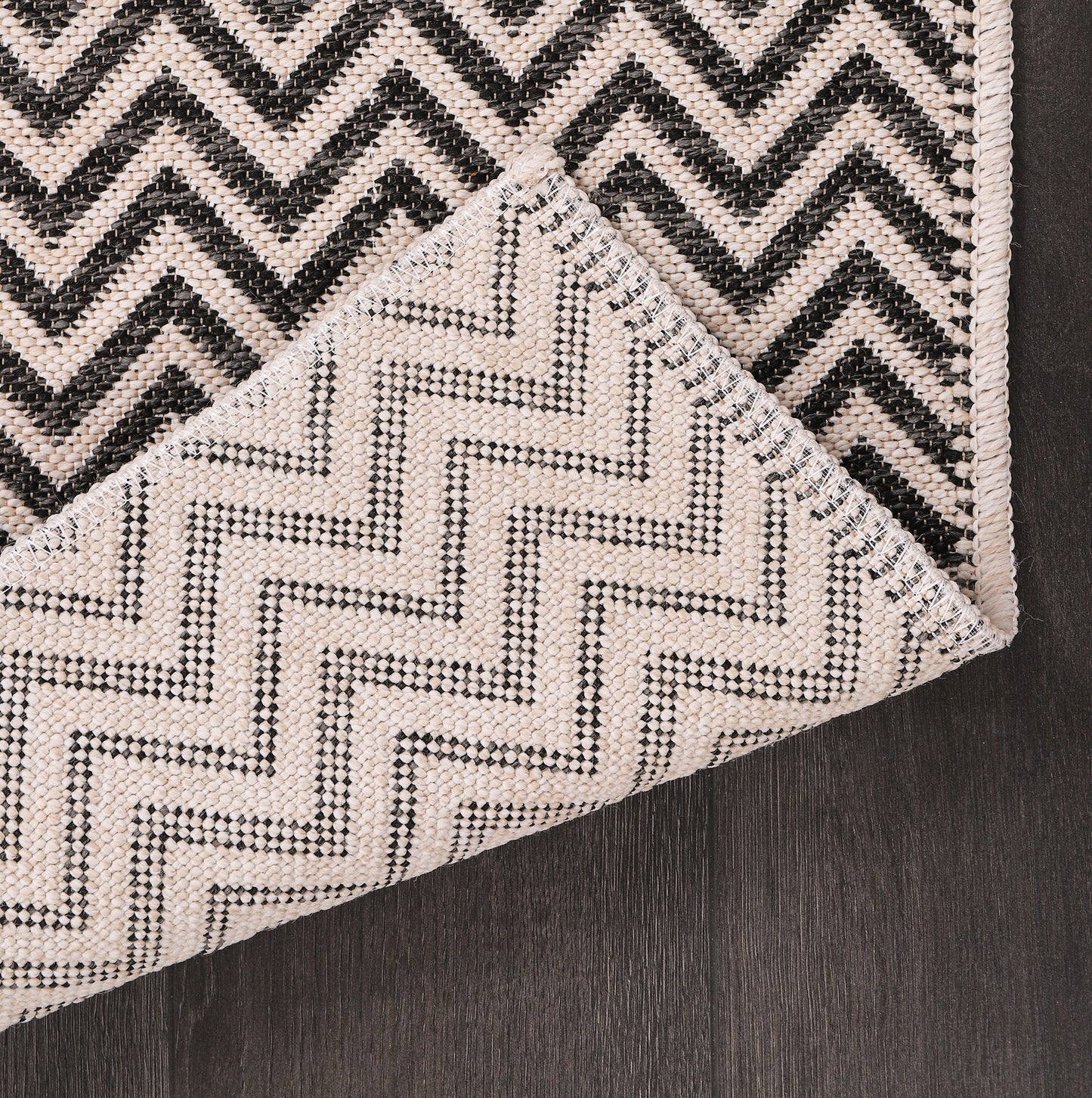 Ljuva Home Nordic Breeze Outdoor Polypropylene Rug Jord Collection 1004 - Turkish Crafted, Perfect for Swedish Homes