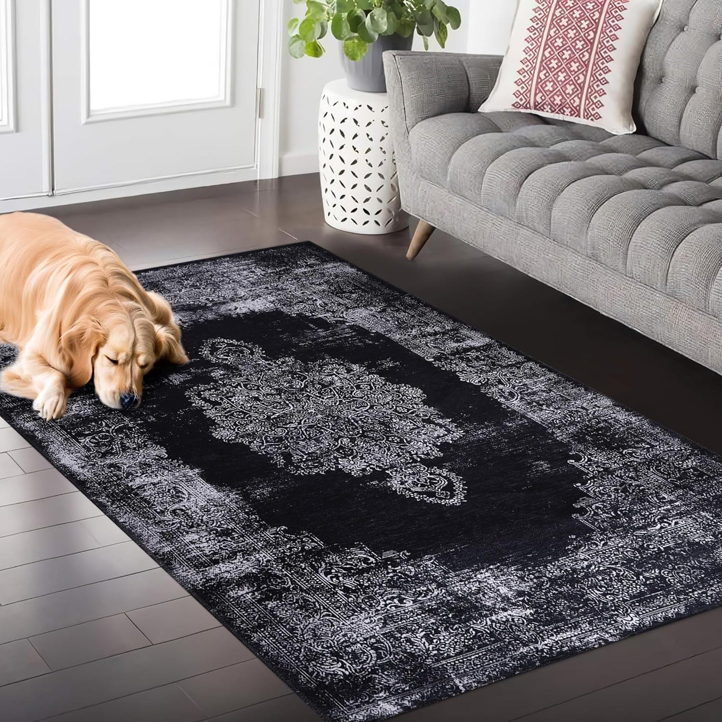 Ljuva Home Kilim Black and Gray Medallion Washable Rug Design 1319