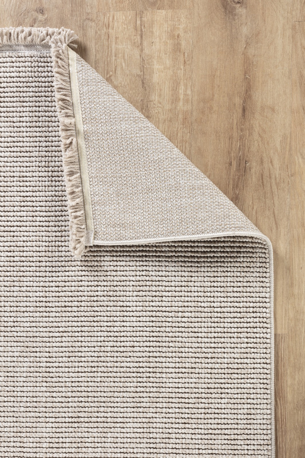 Ljuva Home White Modern Ecoloop EC001 Area Rug – 100% Polyester, Non‑Shed, Easy‑Clean, Durable | Bedroom, Study, Kids Room, Entryway