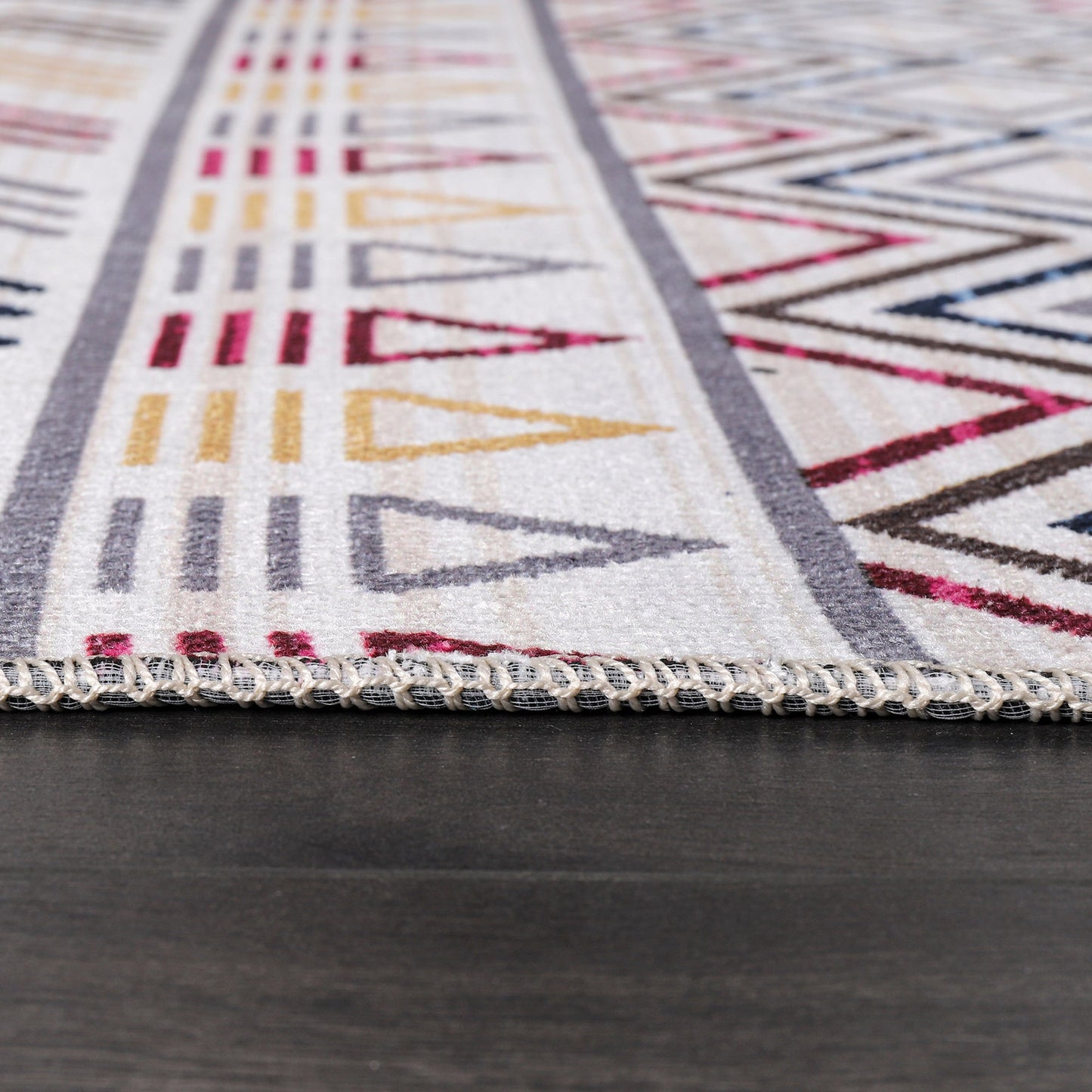 Ljuva Home Kilim Red Medallion Washable Rug Design RW1005