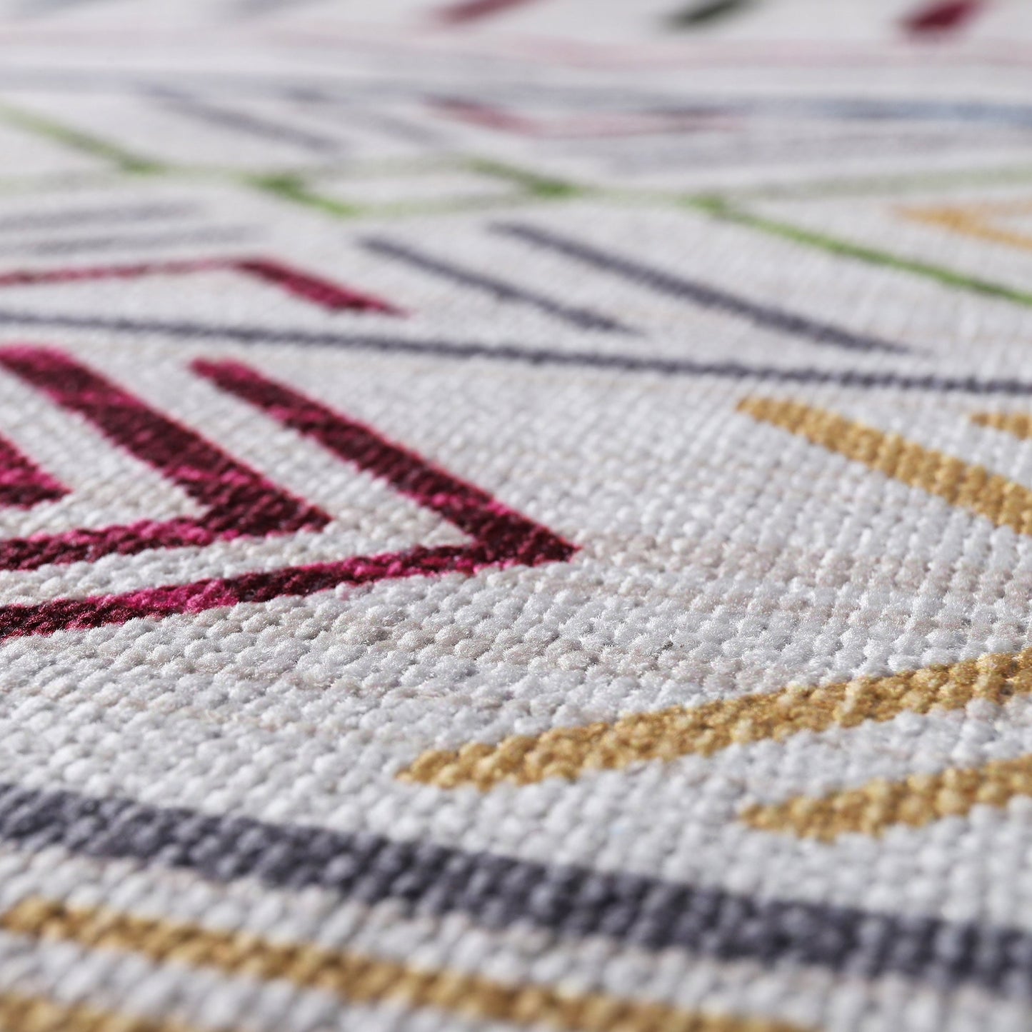 Ljuva Home Kilim Red Medallion Washable Rug Design RW1005